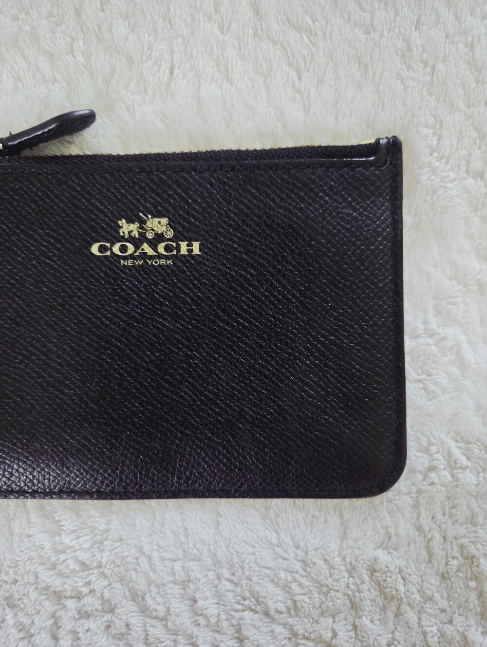 COACH ✨️ Women's Black Leather Zip Card Case with Key Ring - Picture 4 of 13